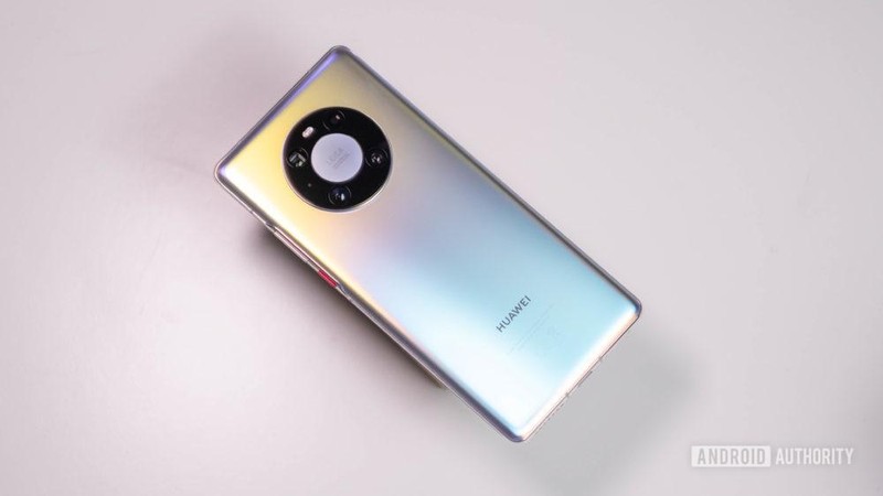 Những chiếc điện thoại của Huawei trước đây được rất nhiều người dùng săn đón (Ảnh: Android Authority) Những chiếc điện thoại của Huawei trước đây được rất nhiều người dùng săn đón (Ảnh: Android Authority)