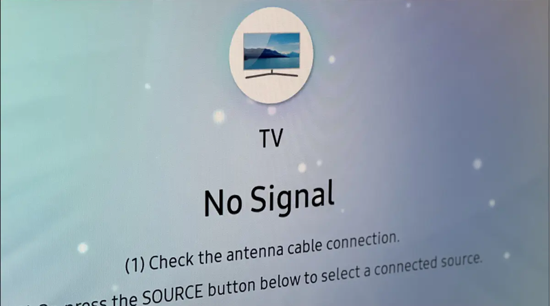 Khi không có tín hiệu hình ảnh, TV hiện đại ngày nay chỉ hiển thị màn hình trống hoặc đôi khi có thêm một số thông tin chỉ dẫn cho người dùng (Ảnh: How To Geek) Khi không có tín hiệu hình ảnh, TV hiện đại ngày nay chỉ hiển thị màn hình trống hoặc đôi khi có thêm một số thông tin chỉ dẫn cho người dùng (Ảnh: How To Geek)