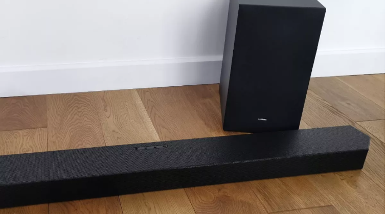 Samsung HW-Q700B (Ảnh: Tech Radar)