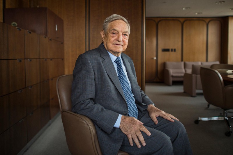 Triết lý của George Soros: Trong đầu tư, hãy cứ im lặng mà làm! ảnh 1
