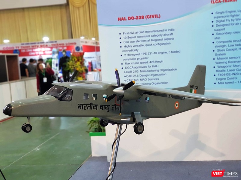 Mô hình máy bay HAL DO-228 của Ấn Độ Mô hình máy bay HAL DO-228 của Ấn Độ