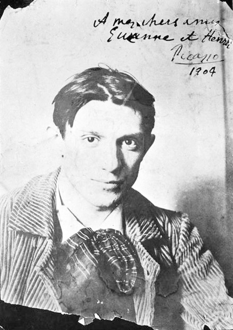 Picasso năm 1904. Ảnh: Architectural Digest. Picasso năm 1904. Ảnh: Architectural Digest.