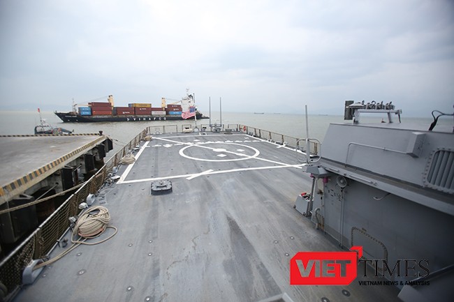 Đà Nẵng, USS John S.McCain, DDG 56, Hải quân Mỹ, hoa Kỳ, VietTimes