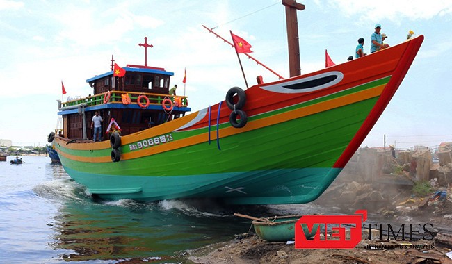 Đà Nẵng, ngư dân, tàu cá, vỏ thép, vỏ gỗ, đóng tàu, ngán, VietTimes