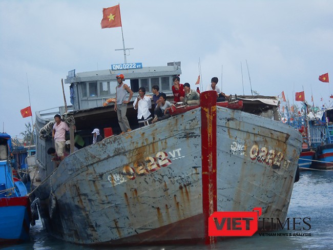 không khí lạnh, giao thông thủy nội địa, đảo Lý Sơn, dừng hoạt động, bị cô lập, dài ngày, cạn kiệt, thực phẩm, VietTimes