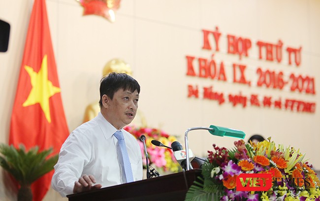 Theo Văn phòng HĐND TP Đà Nẵng, “Liên quan đến việc miễn nhiệm đối với ông Đặng Việt Dũng-Phó Chủ tịch UBND TP Đà Nẵng, một số báo điện tử và trang thông tin điện tử cá nhân đã đăng tải các thông tin bịa đặt, thiếu chính xác, xuyên tạc, xúc phạm đến uy tín, danh dự của các đại biểu HĐND TP Đà Nẵng”, văn bản của HĐND TP Đà Nẵng nêu.