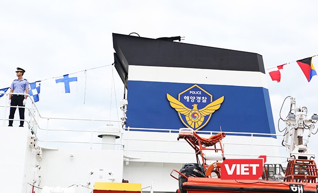 Tàu của lực lượng Bảo vệ bờ biển Hàn Quốc đến Đà Nẵng ảnh 13
