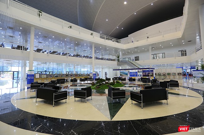 Phó Thủ tướng Phạm Bình Minh khai trương Trung tâm Báo chí Quốc tế phục vụ APEC ảnh 9