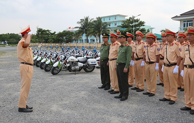 Lực lượng CSGT quyết tâm đảm bảo an toàn tuyệt đối cho Tuần lễ cấp cao APEC 2017 ảnh 1