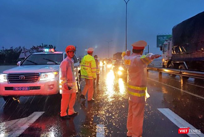 Lực lượng CSGT quyết tâm đảm bảo an toàn tuyệt đối cho Tuần lễ cấp cao APEC 2017 ảnh 2