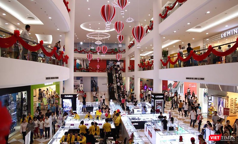 Áp lực cạnh tranh trong phân khúc bán lẻ sẽ gia tăng