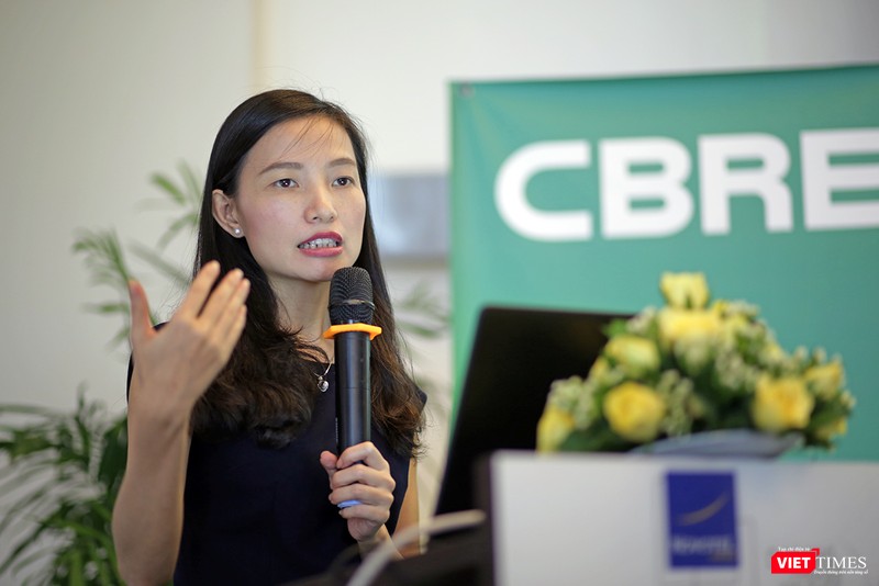 Bà Dương Thùy Dung, Giám đốc Cấp cao, Trưởng phòng Định giá-Nghiên cứu thị trường và Tư vấn phát triển của CBRE Việt Nam