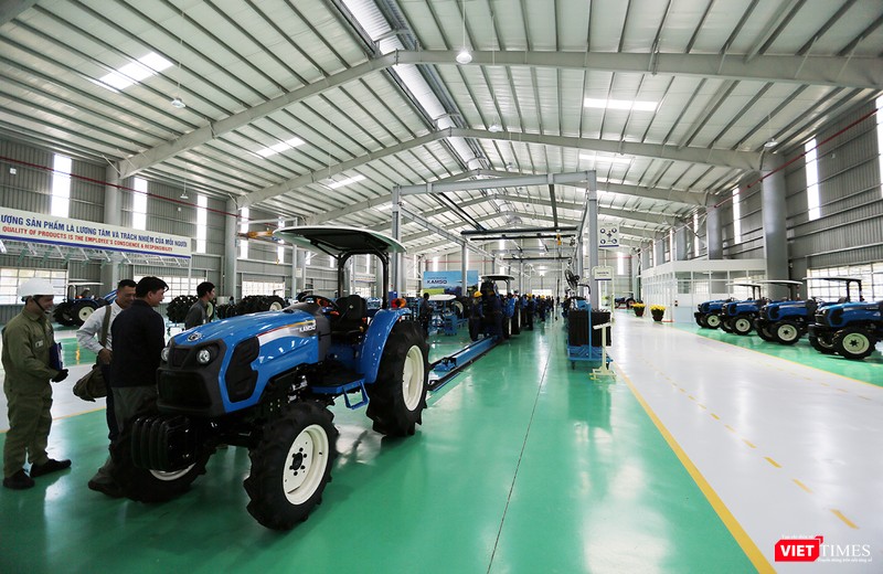 Ngoài ra nhà máy sẽ tiếp tục nghiên cứu phát triển thêm các loại máy nông nghiệp khác để đáp ứng nhu cầu trong nước và xuất khẩu