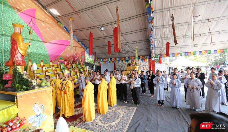 Tưởng niệm các liệt sỹ Gạc Ma: Mẹ lại khóc bên bài vị con ảnh 4