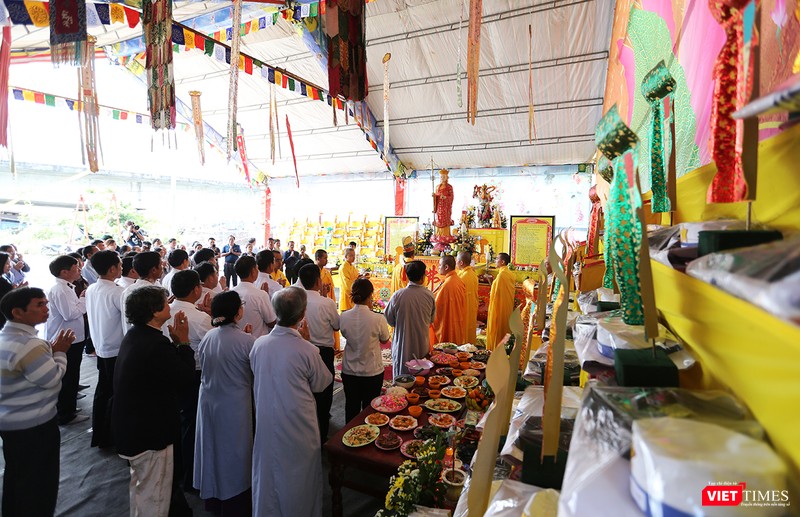Tưởng niệm các liệt sỹ Gạc Ma: Mẹ lại khóc bên bài vị con ảnh 7