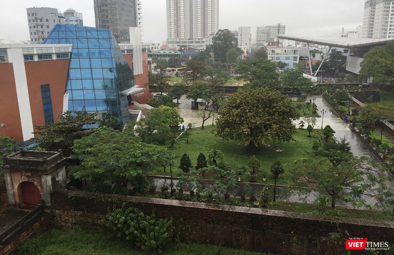 Một góc khuôn viên Thành ĐIện Hải nhìn từ trên cao