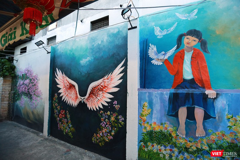 “Làng bích họa” gồm 15.000 bức vẽ, dài hơn 1km tại Đà Nẵng ảnh 11