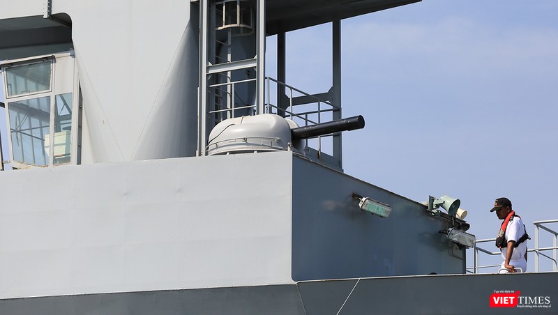 Sức mạnh của tàu hộ vệ tên lửa INS Kamorta và “siêu hậu cần” INS Shakti-Hải quân Ấn Độ ở Đà Nẵng ảnh 25