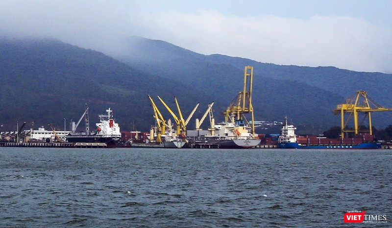 Việc xác định giá trị quyền sử dụng đất để tính vào giá trị doanh nghiệp khi cổ phần hóa tại Công ty TNHH MTV cảng Đà Nẵng đối với thửa đất tại số 26 Bạch Đằng (diện tích hơn 1.011m2) được tính giảm 20% là không có cơ sở.