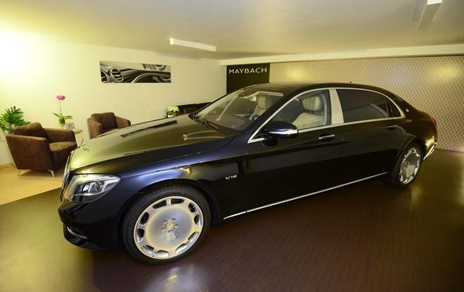 Mercedes đã hoàn thành danh mục sản phẩm siêu sang của mình từ S400 đến S600 Maybach.