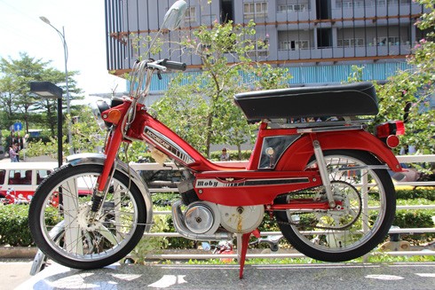 Hàng trăm xe máy cổ hội tụ tại Sài Gòn ảnh 6