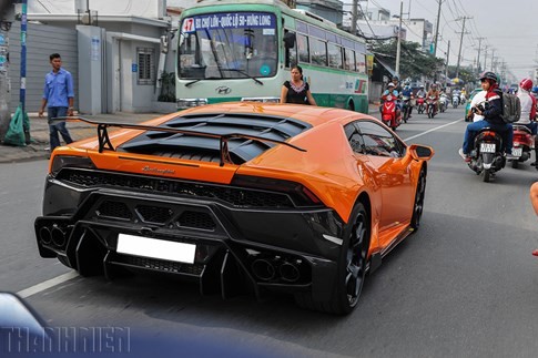 Siêu bò Lamborghini Huracan độ Vorsteiner chất nhất Việt Nam ảnh 9