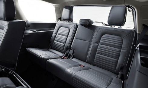 Lincoln Navigator 2018 - 'khủng long' Mỹ ảnh 8