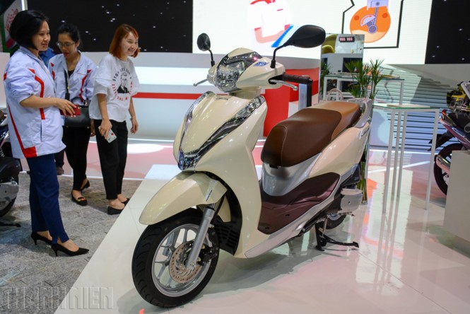 Phiên bản mới của Honda Lead tại Triển lãm mô tô xe máy Việt Nam 2017