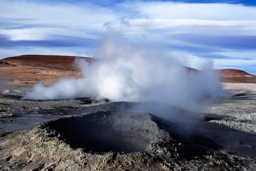 Ảnh chụp từ tiêu cự góc rộng 18mm của ống kit. Ảnh chụp từ tiêu cự góc rộng 18mm của ống kit.