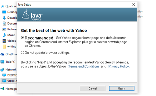 Một ứng dụng/công cụ "khuyên" người dùng cài đặt toolbar Yahoo và đặt trang này làm trang chủ mặc định.