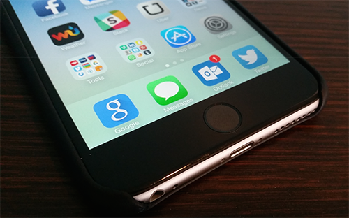 Trình email Outlook được đánh giá tốt hơn Apple Mail.