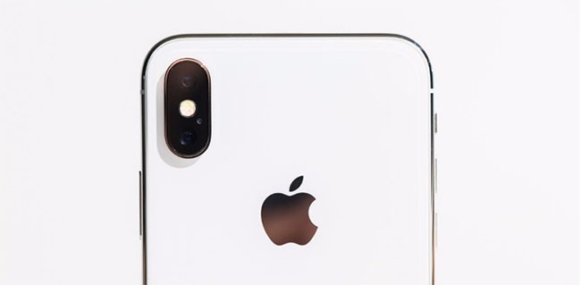 3 điểm trên thiết kế của iPhone X khiến iFan chưa hài lòng ảnh 2