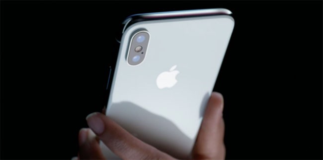 Camera iPhone X và Galaxy S9+: Cuộc chiến không đội trời chung ảnh 2