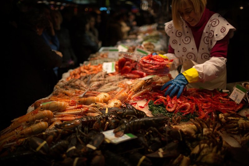 Những món ăn độc đáo mà người dân các nước thưởng thức vào lễ Giáng Sinh  ảnh 11