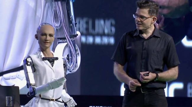 Cùng khám phá những robot xuất sắc nhất tại CES 2018 ảnh 4