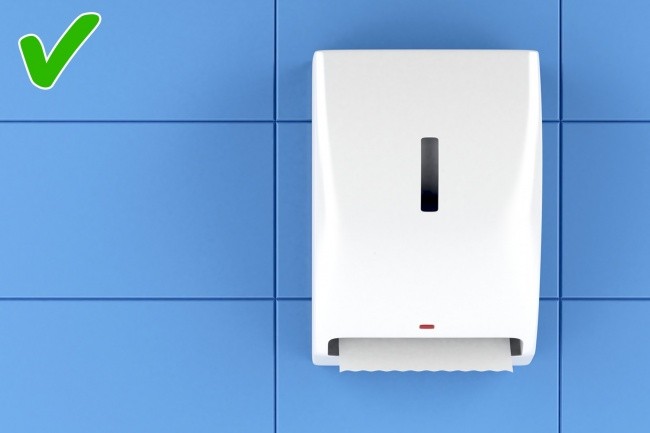 10 mẹo sử dụng nhà vệ sinh công cộng an toàn không phải ai cũng biết ảnh 6