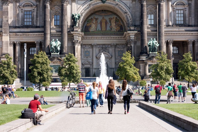 Top 15 quốc gia đáng sống nhất trên thế giới ảnh 4