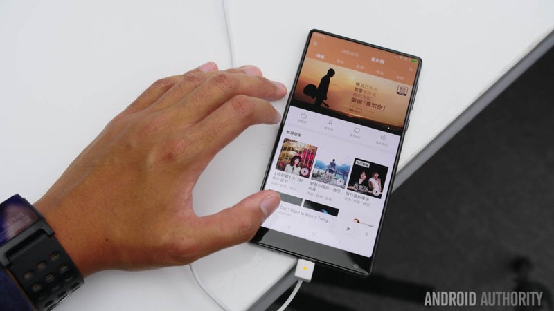 Thiết kế nào đủ sức soán ngôi “tai thỏ” ?  ảnh 2