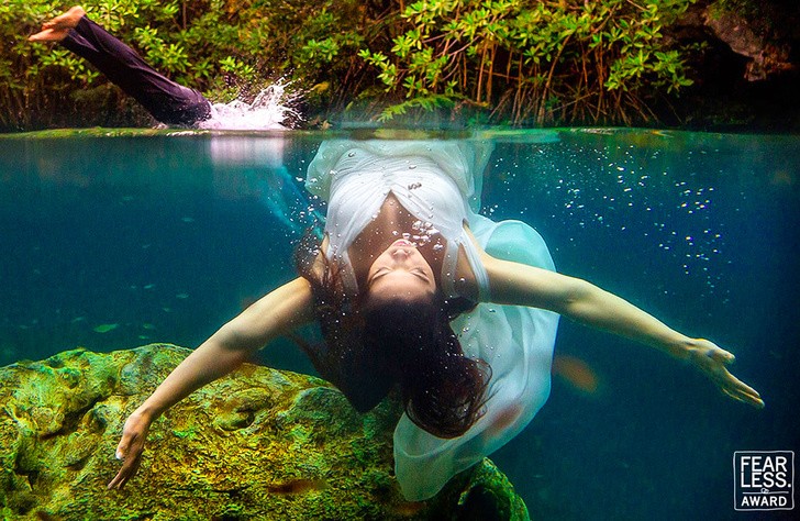 15 bức ảnh cảm động ngày hôn lễ khiến bạn rơi nước mắt ảnh 7