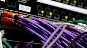 Nhiều công ty lớn kêu gọi chính phủ các nước thiết lập lại các quy tắc bảo vệ dữ liệu. Ảnh: The Nikkei Asian Review