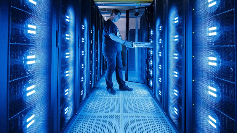 Các nhà khoa học trên toàn thế giới đang đẩy mạnh việc phát triển siêu máy tính “exascale” có khả năng tính được 1 tỷ tỷ phép tính mỗi giây. Ảnh: Nikkei Asian Review