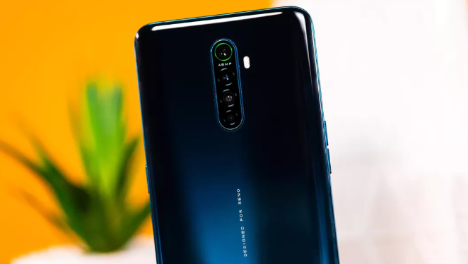 Cận cảnh camera "xịn xò" của Oppo Reno Ace. Ảnh: CNET Ảnh: CNET