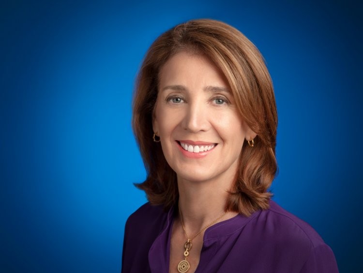 Ruth porat, CFO Alphabet. Ảnh: Business Insider Ruth porat, CFO Alphabet. Ảnh: Business Insider