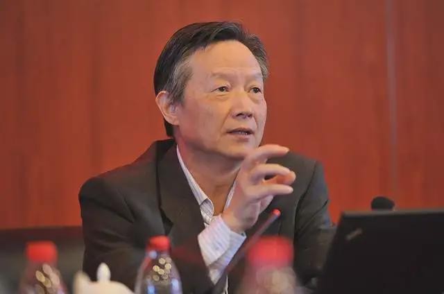 Cựu Thứ trưởng Bộ Nhà ở và Phát triển Đô thị - Nông thôn Cừu Bảo Hưng.