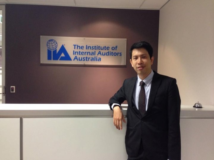 Ông Phan Lê Thành Long - Giám đốc Viện Kế toán Quản trị Công chứng Úc (CMA Australia) tại Việt Nam (Nguồn: Internet) Ông Phan Lê Thành Long - Giám đốc Viện Kế toán Quản trị Công chứng Úc (CMA Australia) tại Việt Nam (Nguồn: Internet)