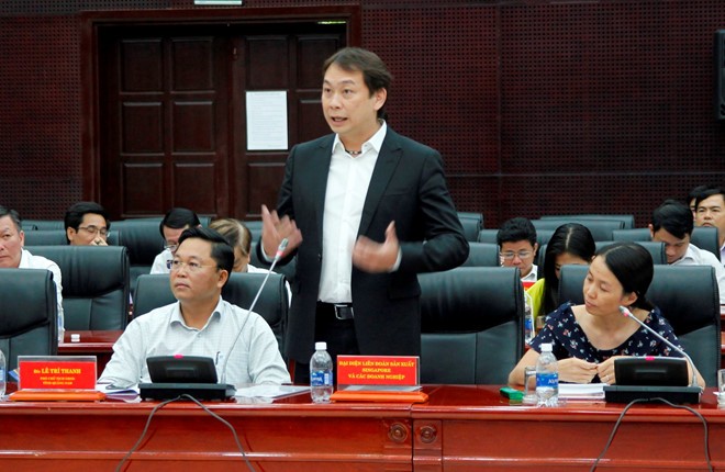 Ông Douglas Foo tại hội thảo Quy hoạch TP. Đà Nẵng đến năm 2030, tầm nhìn đến năm 2045 do UBND TP. Đà Nẵng tổ chức vào chiều 11/6/2018 (Nguồn: thanhnien.vn)