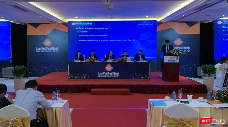 LienVietPostBank sẽ chuyển sàn HOSE “càng sớm càng tốt“