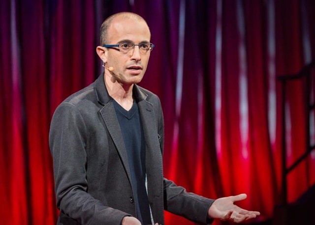 Nhà sử học, triết gia Yuval Noah Harari. Ảnh: TED Talks.