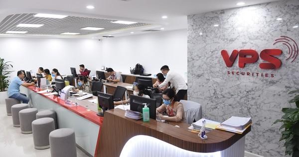 Bị tấn công DDoS, Chứng khoán VPS nói gì?