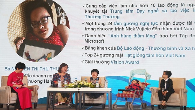 4 tấm gương người khuyết tật chia sẻ câu chuyện tại Tọa đàm thuộc khuôn khổ Ngày Phụ nữ khởi nghiệp năm 2020.